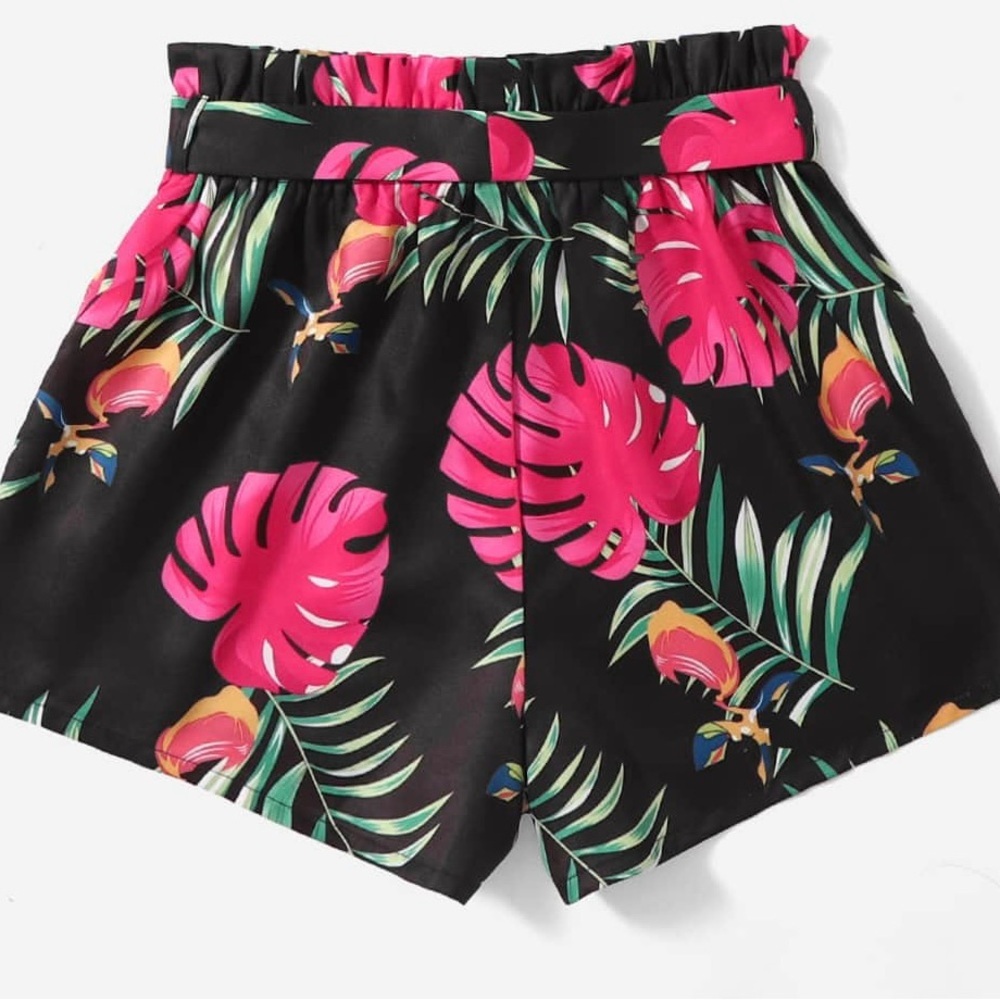 Tropical Floral Print Paperbag Waist Belted Shorts Back Print Size Small